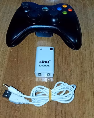JOYPAD XBOX 360 CON BATTERIA RICARICABILE