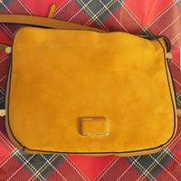 Borsa  zafferano in tessuto  scamosciato. Parfois