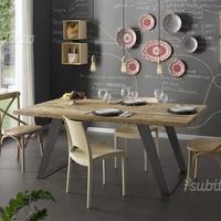 Tavolo moderno (legno antico e metallo) per cucina
