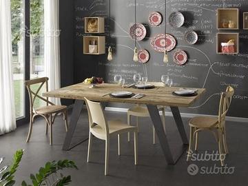 Tavolo moderno (legno antico e metallo) per cucina