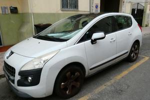 PEUGEOT 3008 1.6 HDi  134000 KM