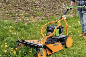 Falciatutto professionaleas motor as 62 eallmäher