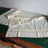 Asciugamano più ospite