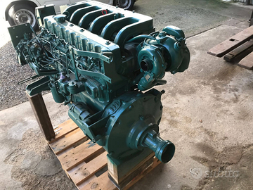 Vendita 2 motori volvo penta 175kw