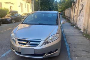 Honda F-RV 1.7 benzina 6 posti