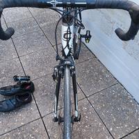 bici corsa carbonio