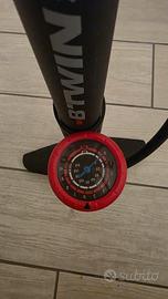 gonfiatore bici btwin 500