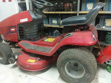 TRattorino rasaerba toro