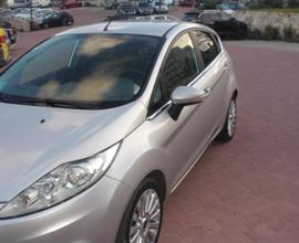 FORD Fiesta 6ª serie 1.4 TDCi soli 120 mila km