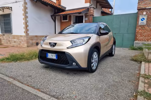 Toyota Aygo X 1.0 72CV "39.700 km" AUTOMATICA, C