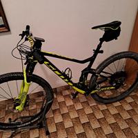 Mountain bike Scott RC Spark