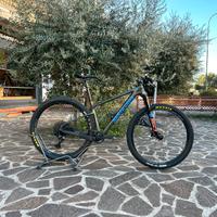 Santacruz Highball tg M full carbon