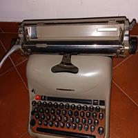 macchina da scrivere olivetti lexikon 80