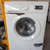 Lavatrice Electrolux 8Kg (tasto avvio difettoso)