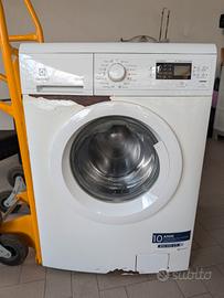 Lavatrice Electrolux 8Kg (tasto avvio difettoso)