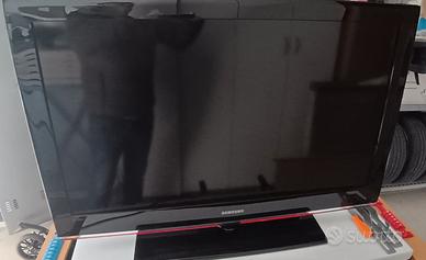 Samsung TV 40 pollici con telecomando