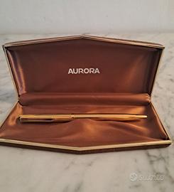 PENNA AURORA