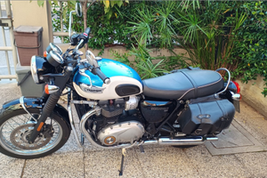 Triumph Boneville T100