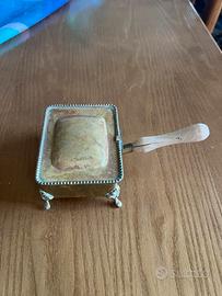 Posacenere ottone antico
