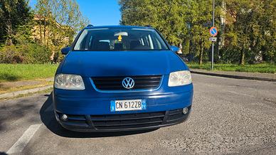 Volksvagen Touran 1.9 TDI  5 posti