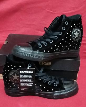 Converse All Star con zeppa interna e borchie n.39