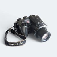 Fuji FinePix  S602 Zoom