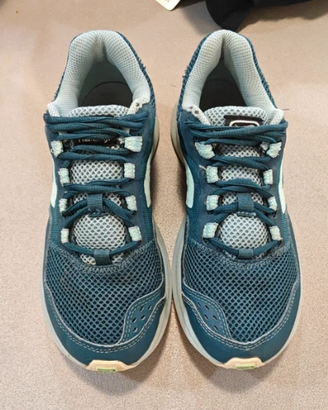 scarpe di ginnastica