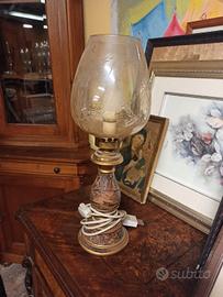 lampada comodino antica