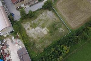 CAPANNONE A BOTTICINO