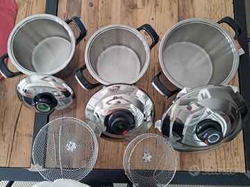 splendido set originale per batteria da cucina AM