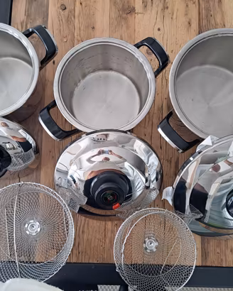 splendido set originale per batteria da cucina AM