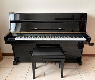 Pianoforte verticale  nero lucido  Offberg