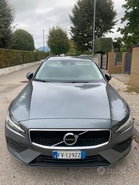 Volvo v60 II 2019 2.0 d3 Business geartronic