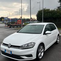 Volkswagen Golf 1.6 TDI 115 CV – 2018 – 206.000 km