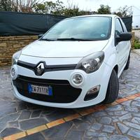 Renault Twingo 2ª Serie 1.2 16V Night&Day – 2014
