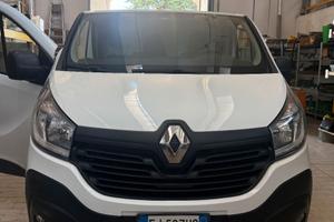 RENAULT TRAFFIC
