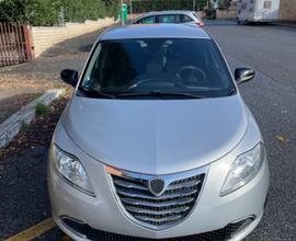 Lancia Ypsilon 1.2 69 CV 5 porte Gold