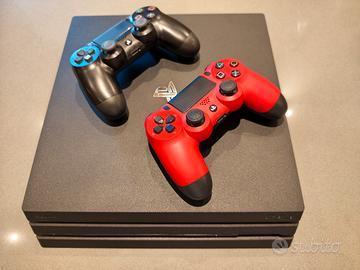 PS4 Pro 1TB (Mod. CUH-7116B) + 2 Controller