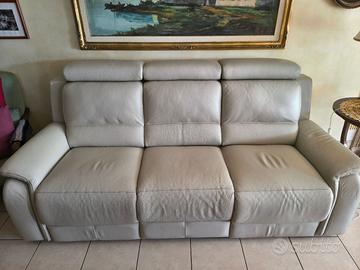 Divano SIRIGNANO 4 posti con 2 relax elettrici