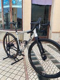 Basso TERA Gravel Sram apex 1x11