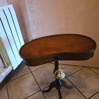 Mobiletto multiuso in legno