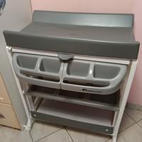 Fasciatoio con vasca bagno