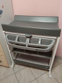 Fasciatoio con vasca bagno