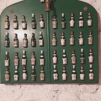 Quadro bottiglie mignon di vino originali anni 70