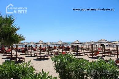 Villa a 20 mt Lungomare Mattei