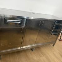 Bancone macchine caffé