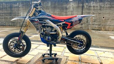 Motard Yamaha YZ450F