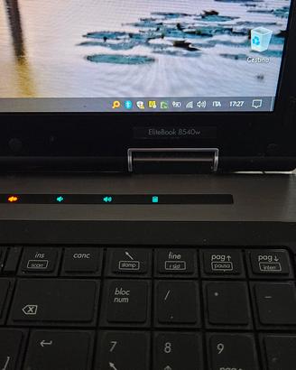 Laptop HP EliteBook 8540W
(MOBILE WORKSTATION)