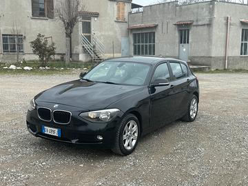 BMW 114