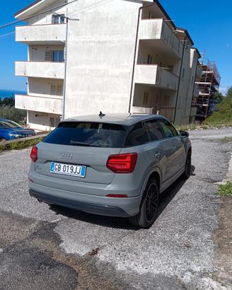 AUDI Q2 1.6 TDI 116 CV AUTOMATICA – IDENTITY BLACK